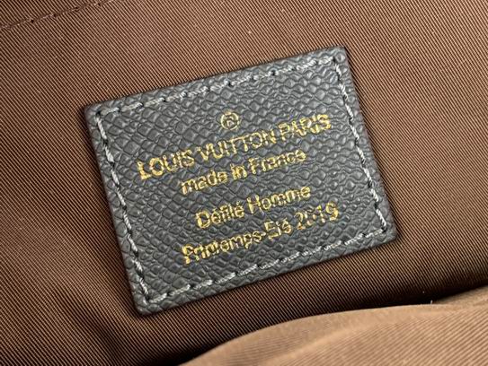 Messenger M43829 29.5x20x10.5cm gf1_6