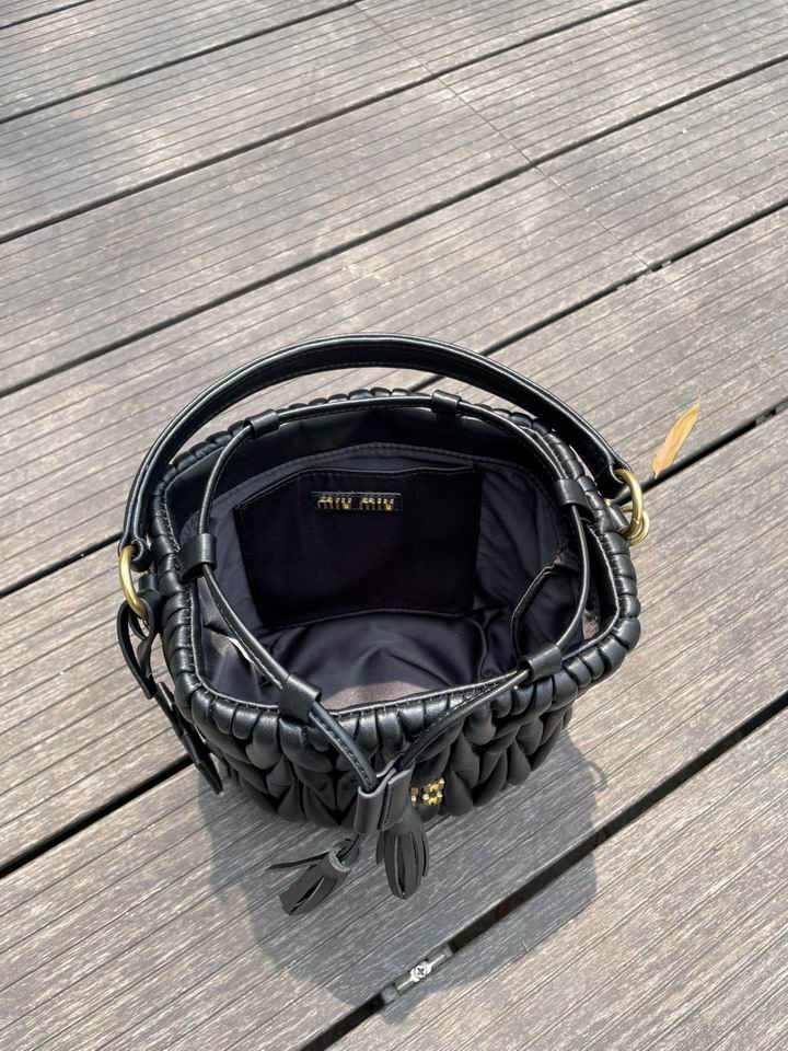 Miumiu 616021 17x15x10cm zy_11