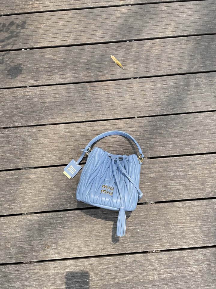 Miumiu 616021 17x15x10cm zy2_4