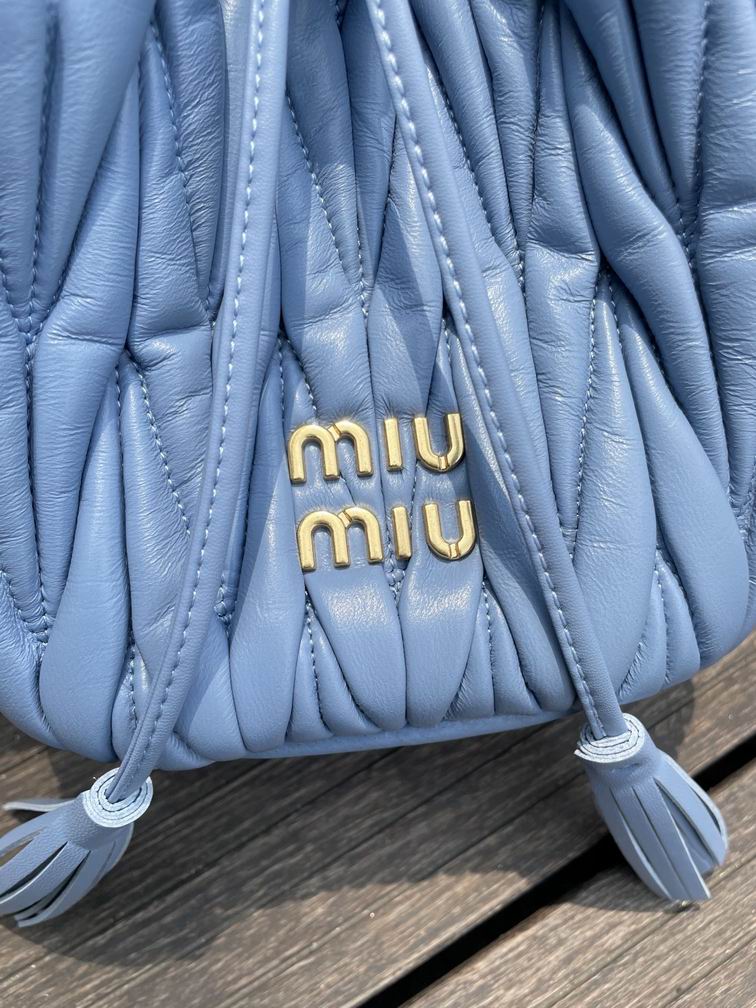 Miumiu 616021 17x15x10cm zy2_7