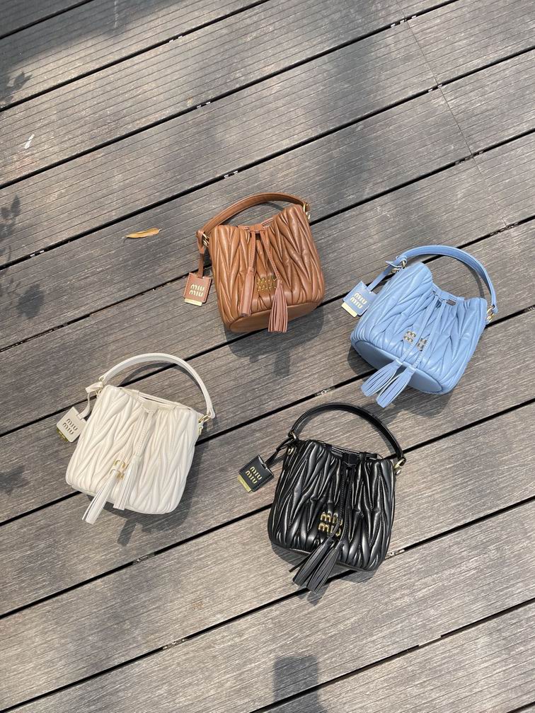 Miumiu 616021 17x15x10cm zy_2