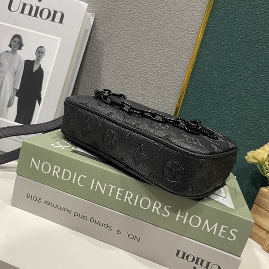 Monogram M68321 22x15x5cm zy2_2