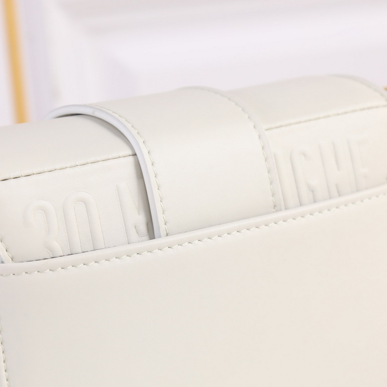 Montaigne CD1009 17.5X11.5X5cm XM 4 (6)