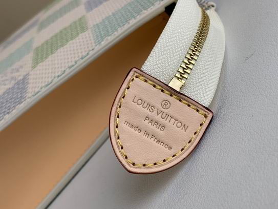 N40740 25x20x5.5cm gf_4