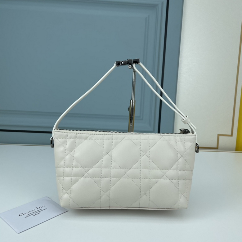 Nomad D6088 22X13X9.5cm YW (2)