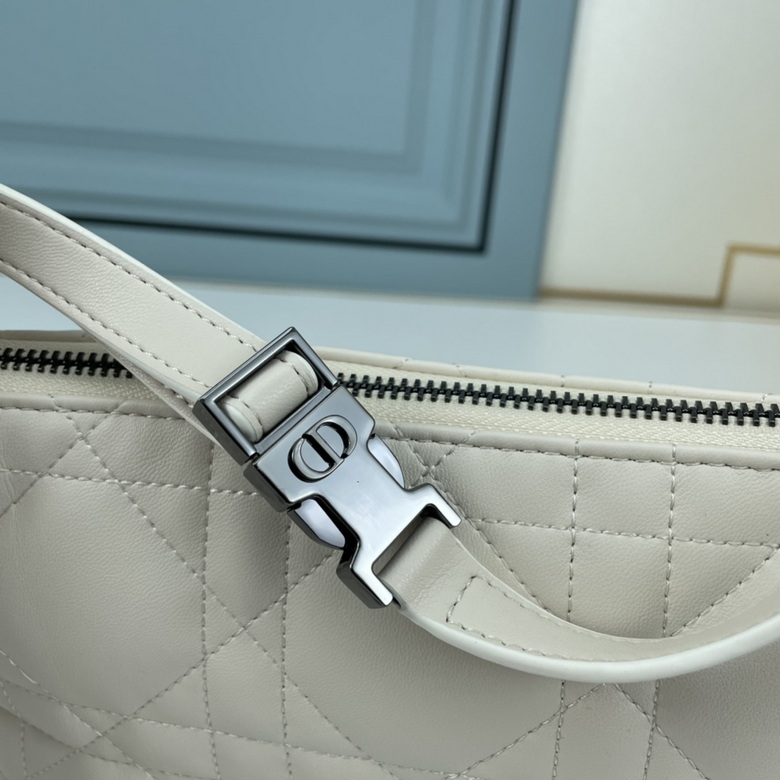 Nomad D6088 22X13X9.5cm YW (5)