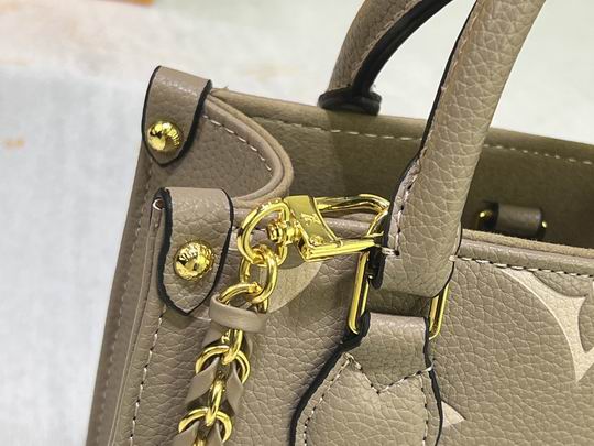 OnTheGo M46993链18x15x8.5cm ss2_7