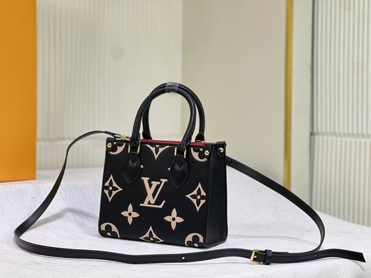 OnTheGo M46993 18x15x8.5cm ss1_4