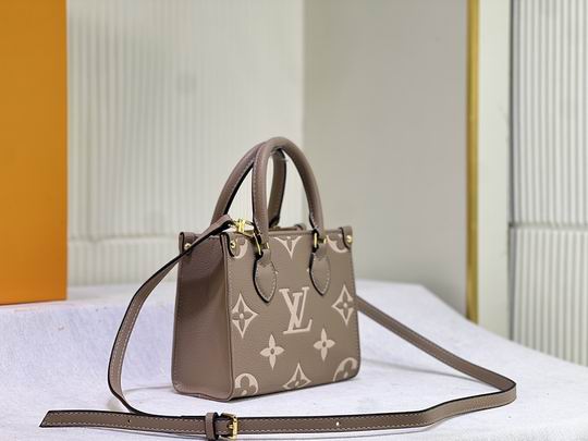 OnTheGo M46993 18x15x8.5cm ss2_3