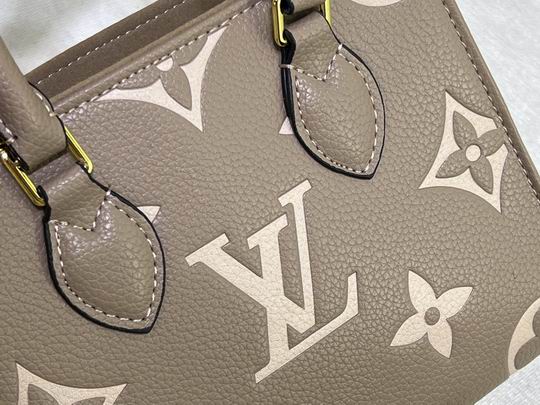 OnTheGo M46993 18x15x8.5cm ss2_7