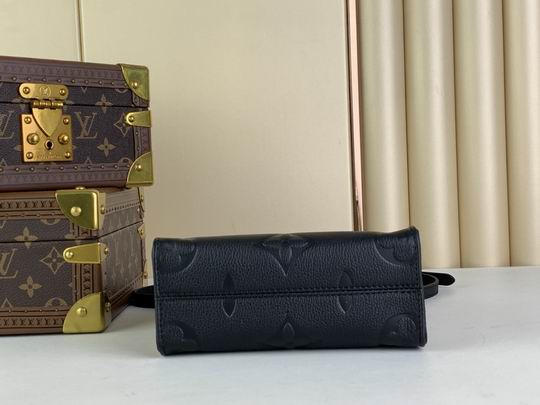 Onthego M47054 M46993 18x15x8.5cm gf1_4