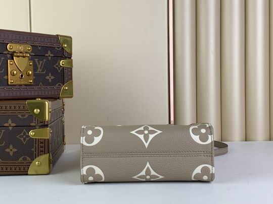 Onthego M47054 M46993 18x15x8.5cm gf_5