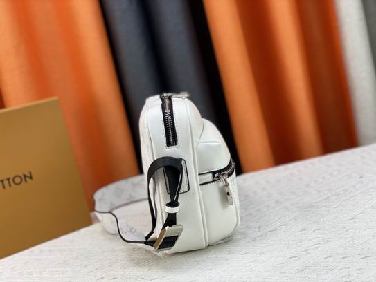 Outdoor M30233 25x20x10.5cm zy3_1