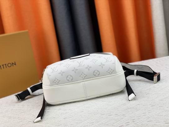 Outdoor M30233 25x20x10.5cm zy3_3