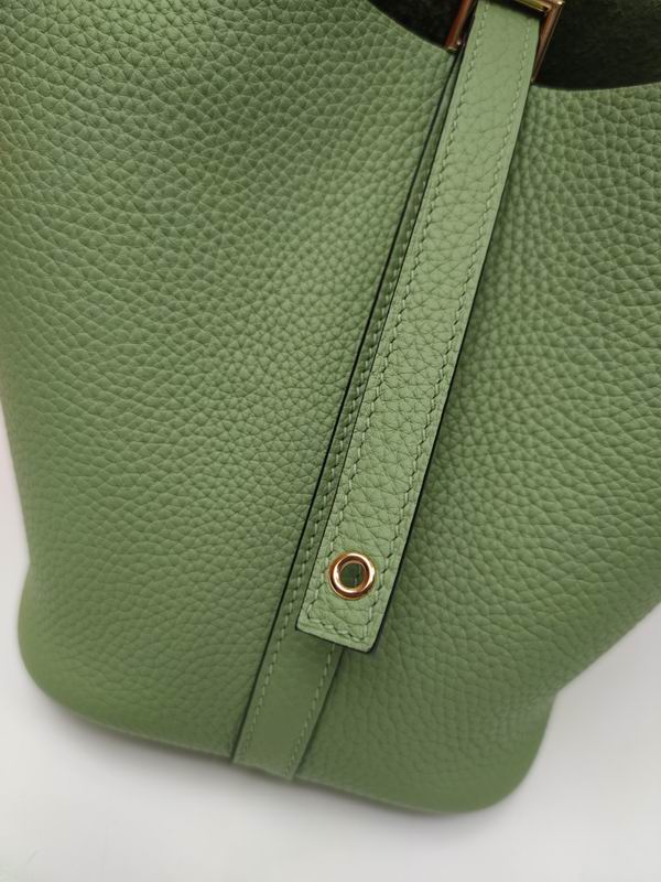 Picotin lock Togo 18cm am 02 (12)