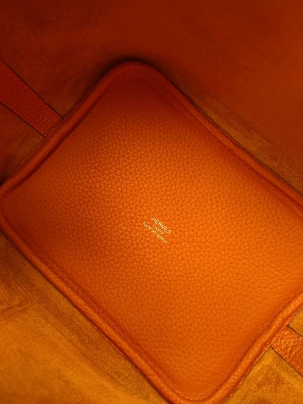 Picotin lock Togo 18cm am 02 (36)