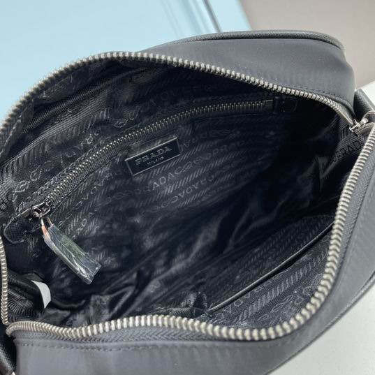 Prada 002 25x28x9cm ww1_ (8)