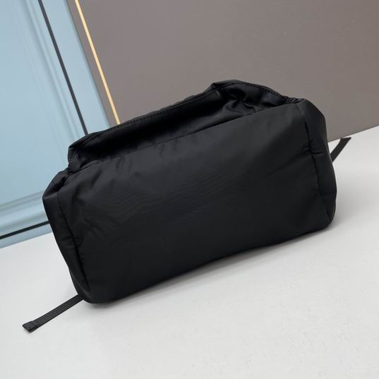 Prada 025 30x40x18cm ww1_ (4)