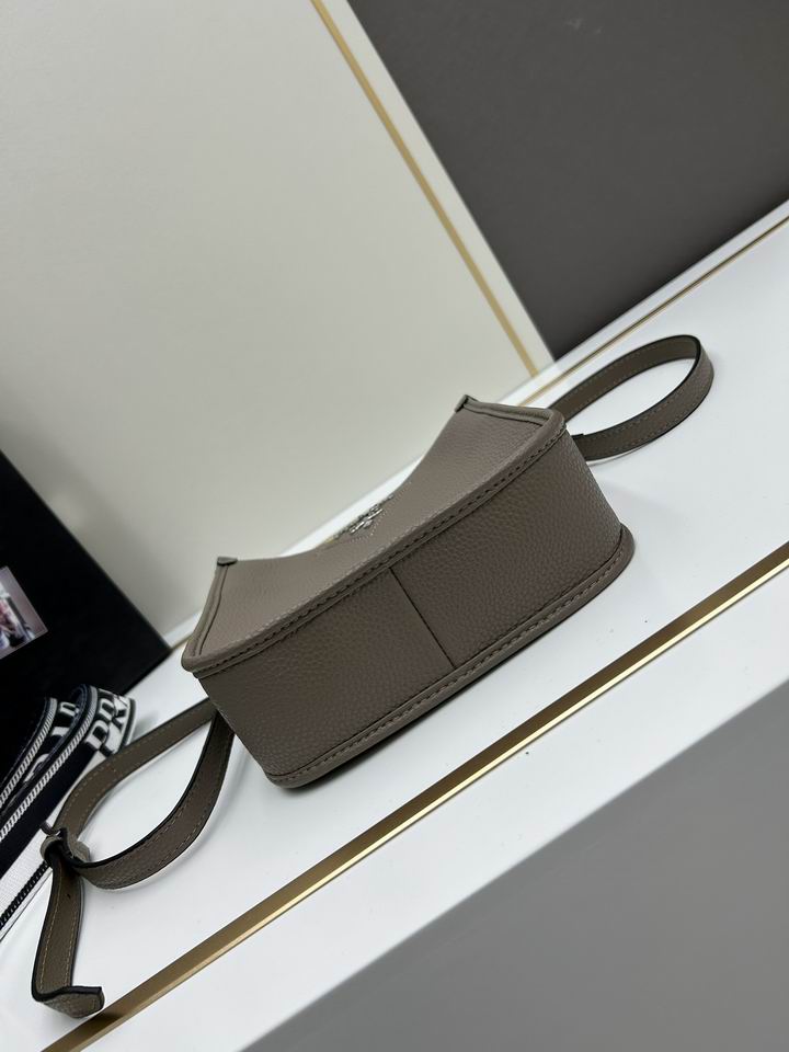 Prada 1BC073 20x19x6cm jj1_4