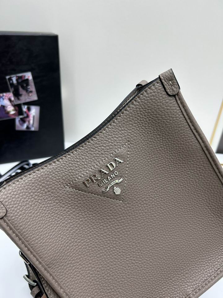 Prada 1BC073 20x19x6cm jj1_5