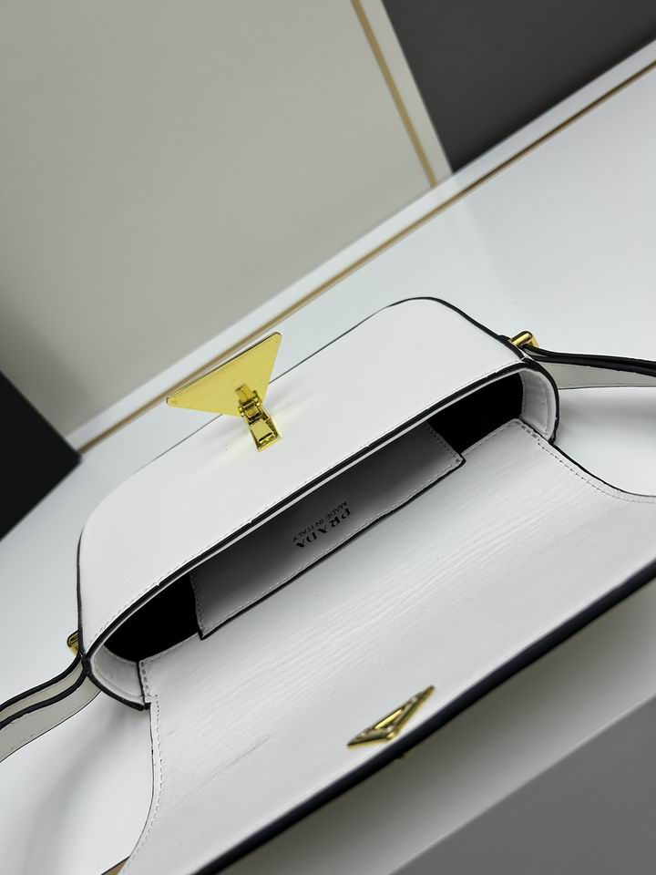 Prada 813 21.5x13x5cm jj1_5