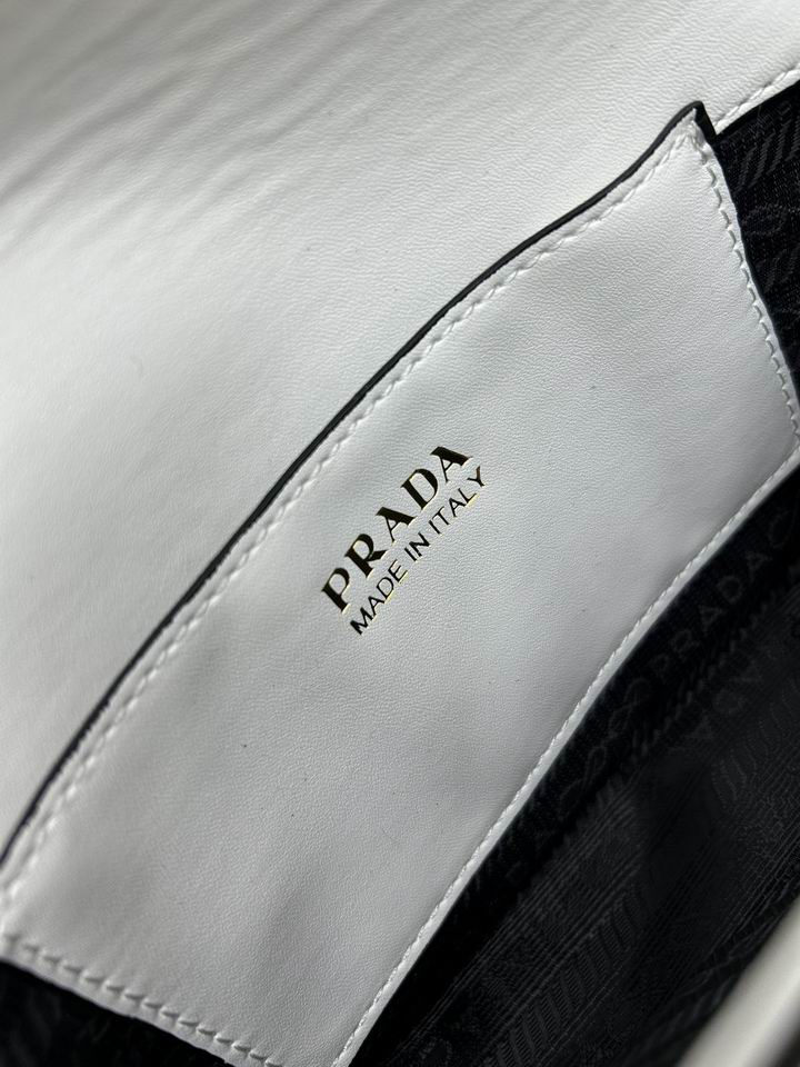 Prada 813 21.5x13x5cm jj1_8