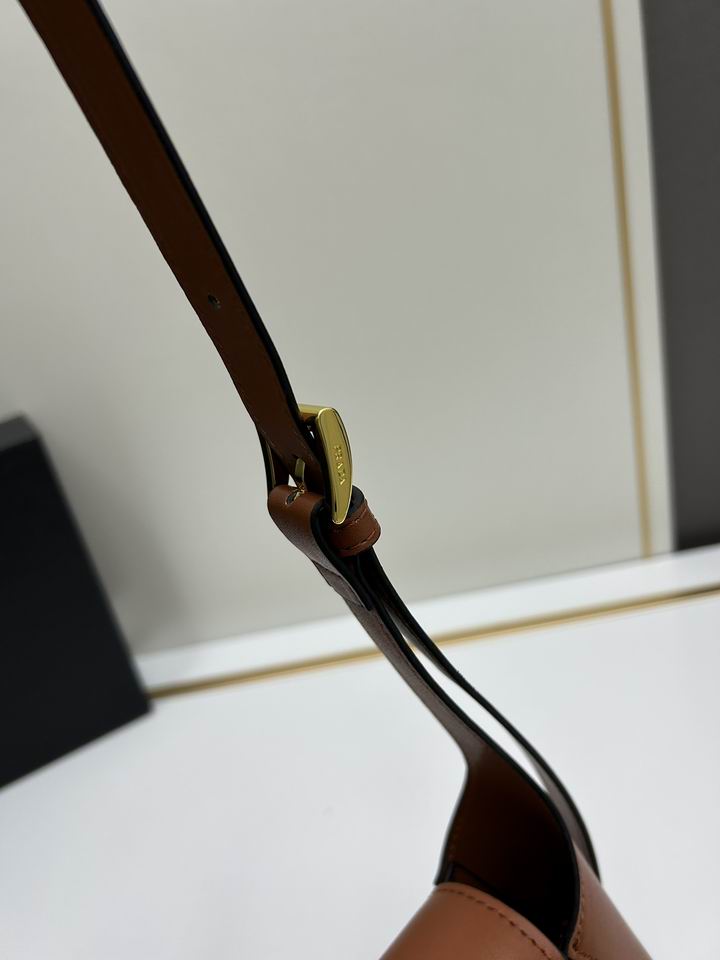 Prada 819 25x5.5cm jj1_3