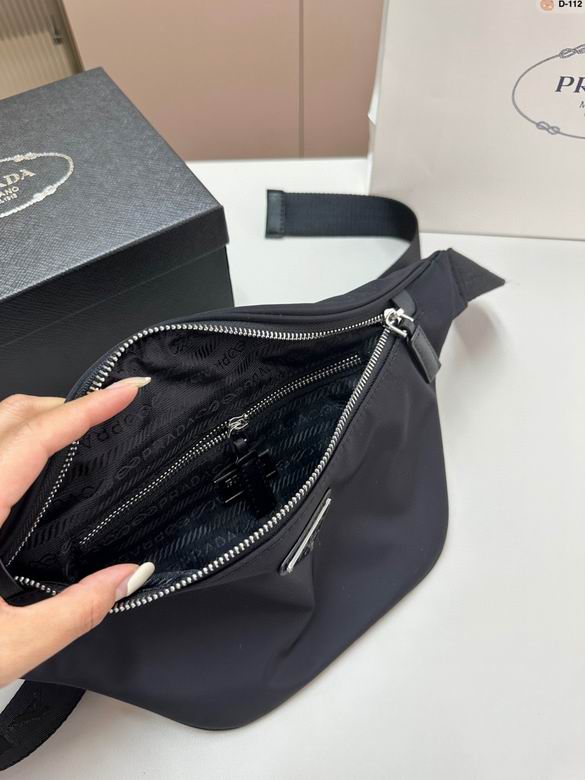 Prada D-112 18x16cm zy (9)_