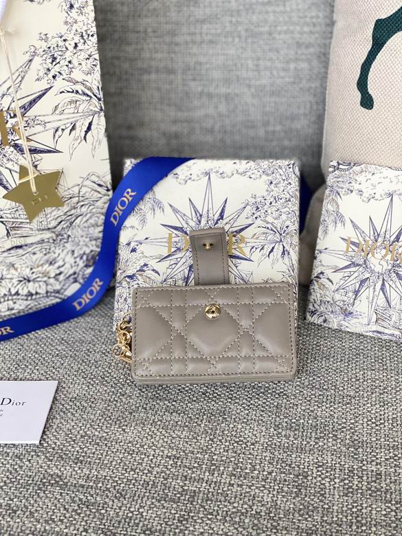 S0074 10.4X7X2cm YG 9 (7)