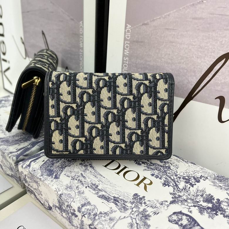 S2055 13.5X9.5X3.5cm CC 2