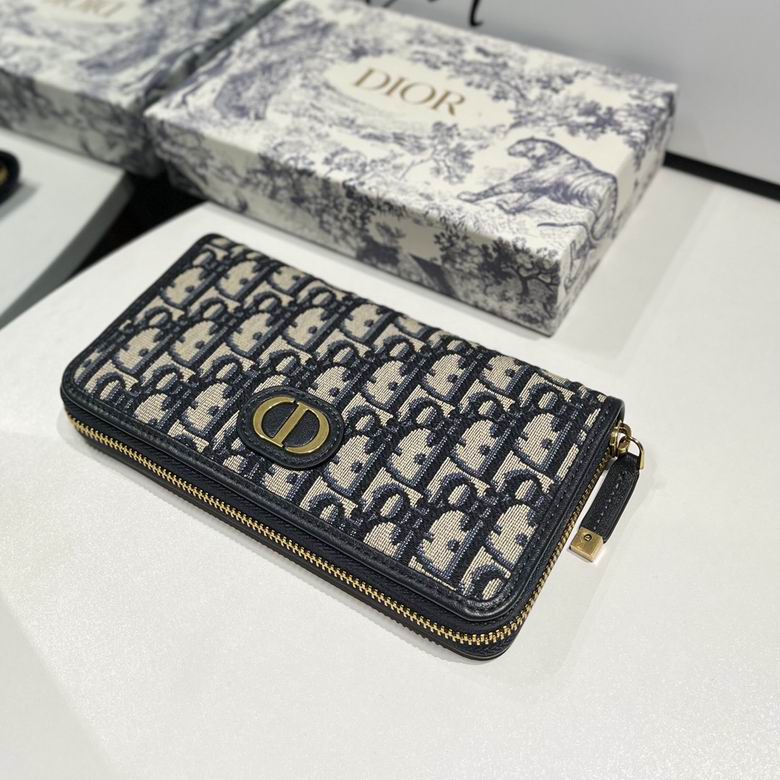 S5536 19.5X10.5X3cm CC 4