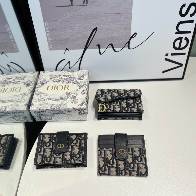 S5644 11X8.5X2.5cm CC 9