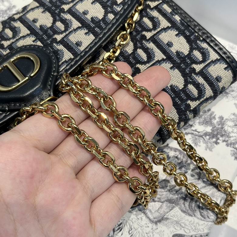 S5703 21.5X4X12cm CC 6