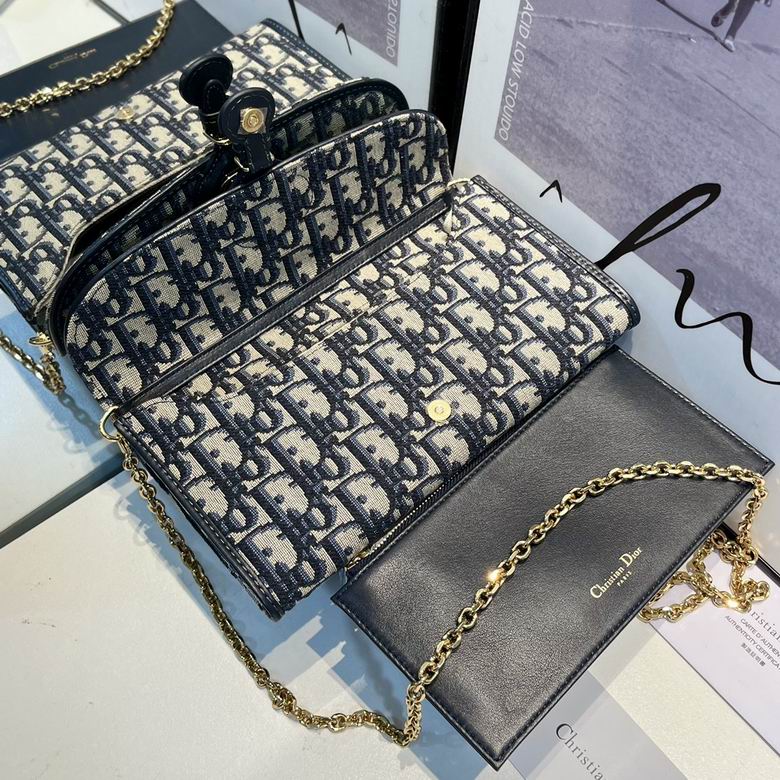 S5703 21.5X4X12cm CC 7