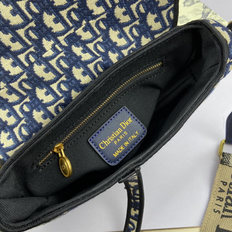 Saddle 886888 24X6X18cm YW (16)