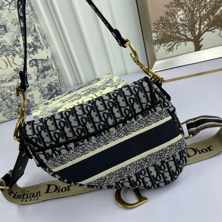 Saddle 886888 24X6X18cm YW (19)