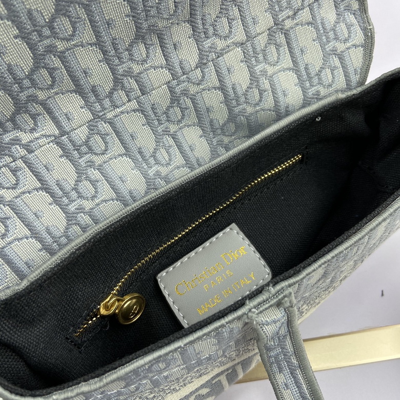 Saddle 886888 24X6X18cm YW (8)