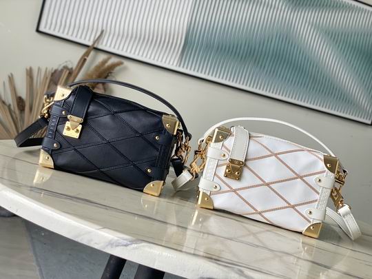 Side Trunk M83030 18x12.5x8cm gf_1