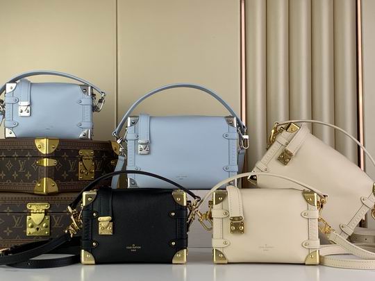 Side Trunk m25072 21X14x6cm gf1_2