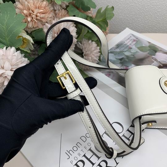 TB 156747 17.5X10.5x7.5cm zy3_6