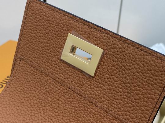 Victorine M82640 12x9.5x2.5cm gf_6