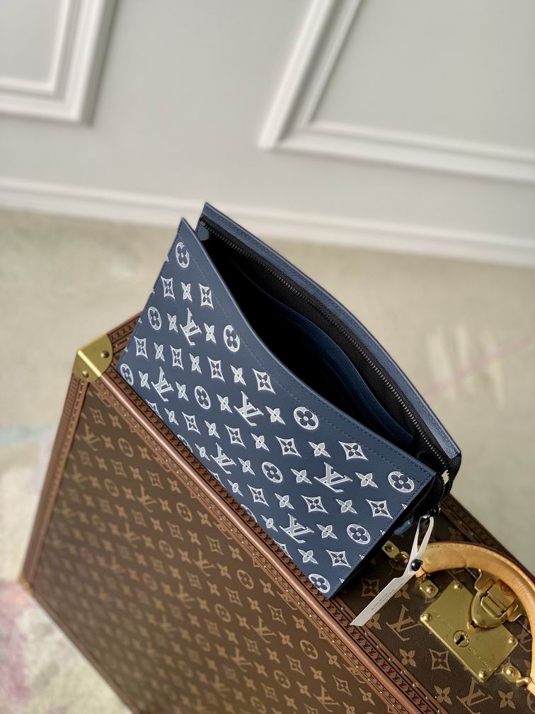 Voyage M61692 26x20cm gf_8