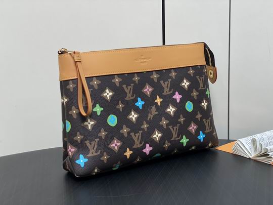 Voyage M83568 32x21x8cm gf1_3