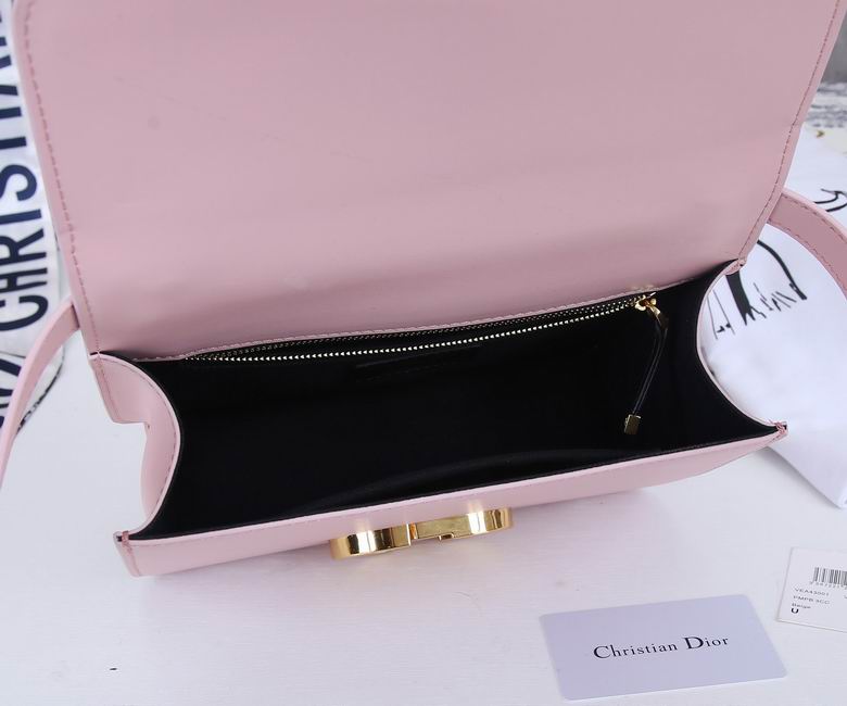 WMCD-1001 24X17X8 (18)