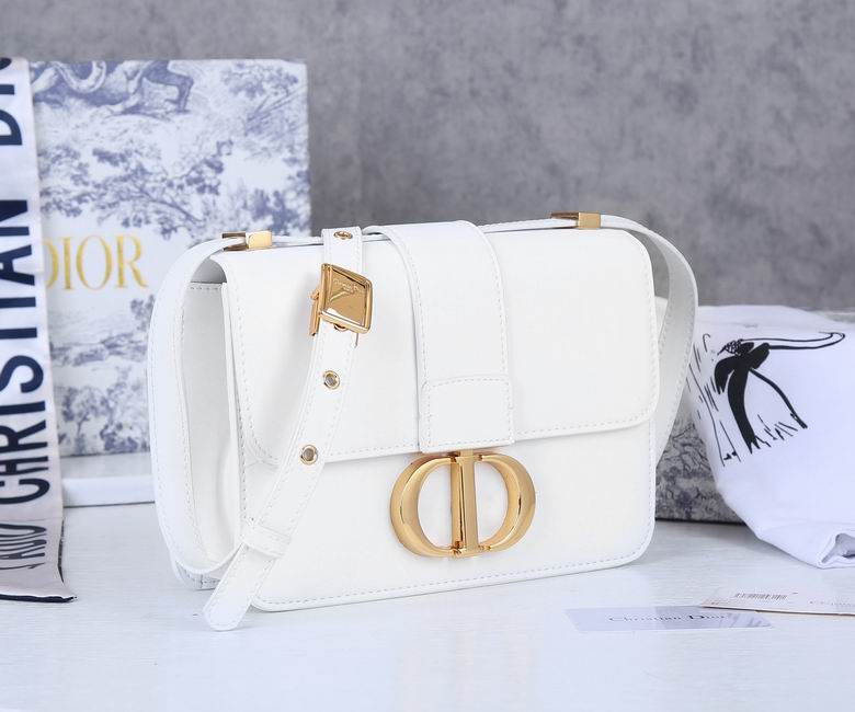 WMCD-1001 24X17X8 (2)