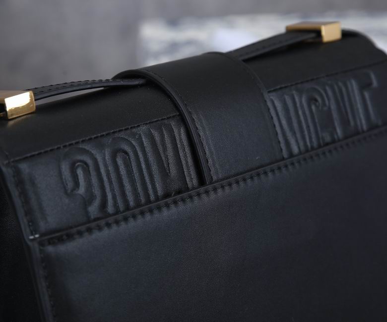 WMCD-1001 24X17X8 (22)