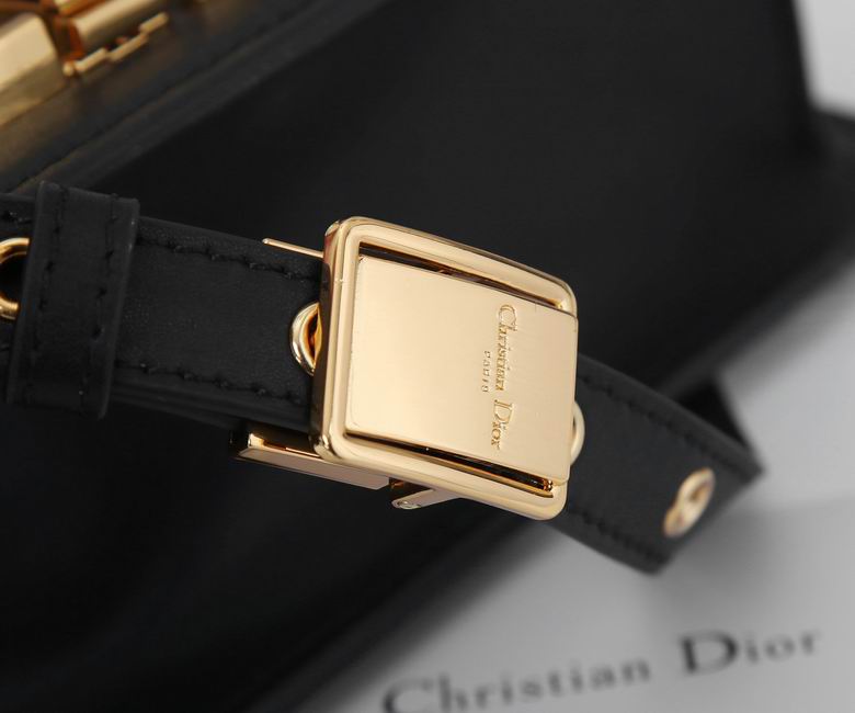 WMCD-1001 24X17X8 (26)