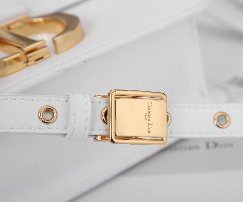 WMCD-1001 24X17X8 (7)