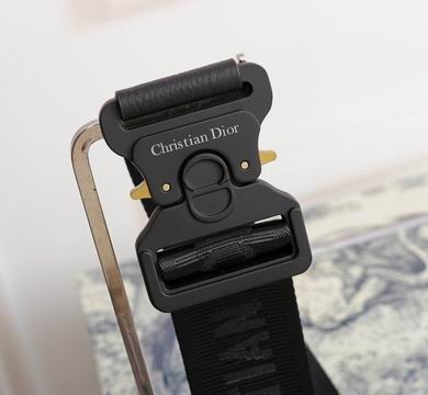 WMCD-1040 20X28 (31)