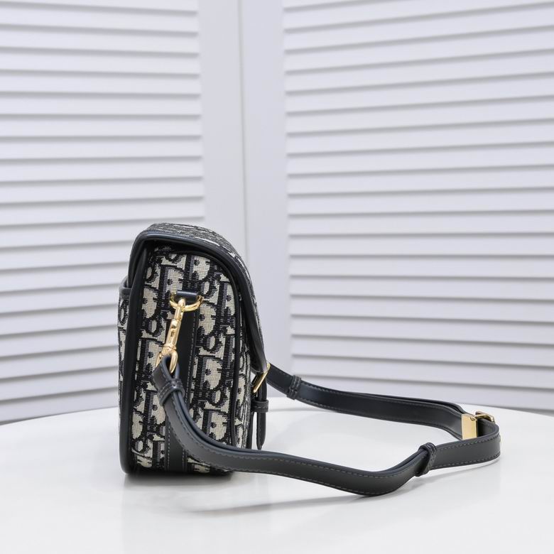 WO2111143 22X17X6 (2)